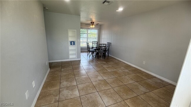 Building Photo - 1103 Wesley St