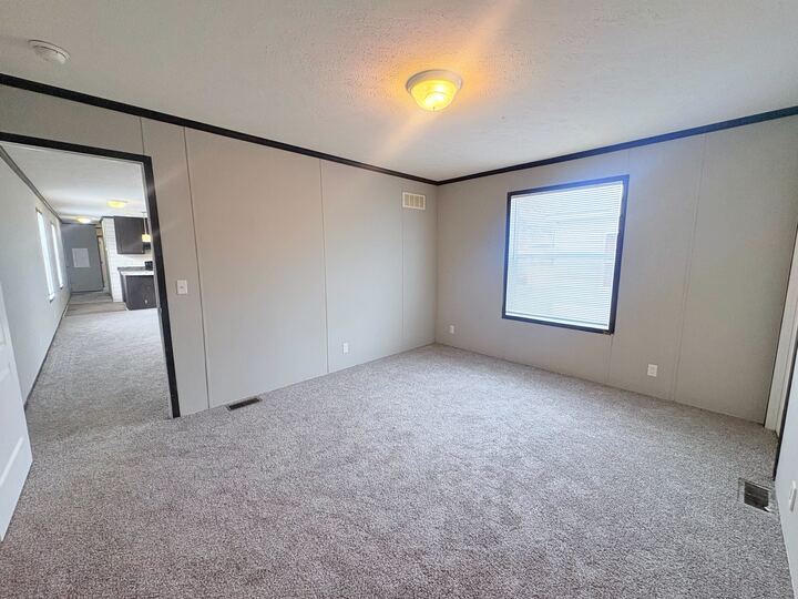 Building Photo - 10694 State Rte 762