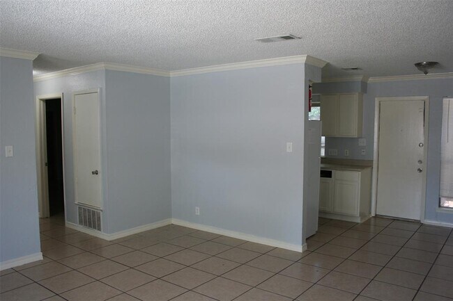 Building Photo - 5314 Atascosa Dr