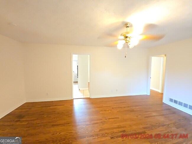 Building Photo - 6580 Runlet Way