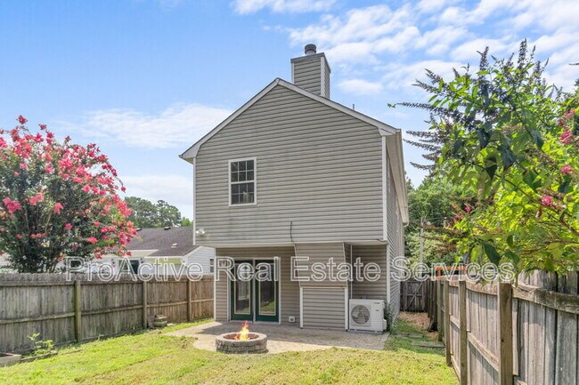 Building Photo - 5312 Pandoria Ave