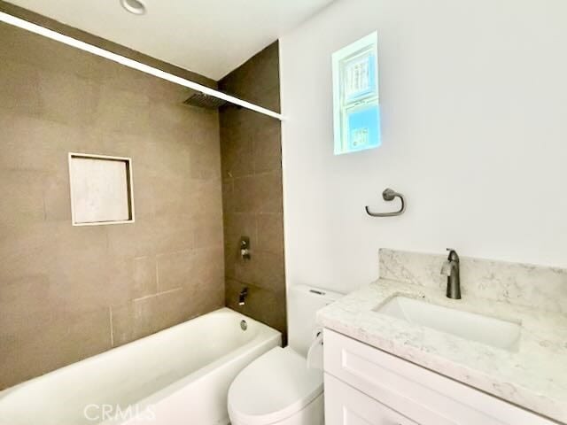 Building Photo - 227 E 84th St