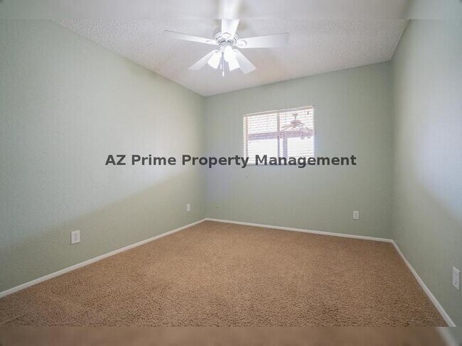 Building Photo - 1473 N Amarillo St