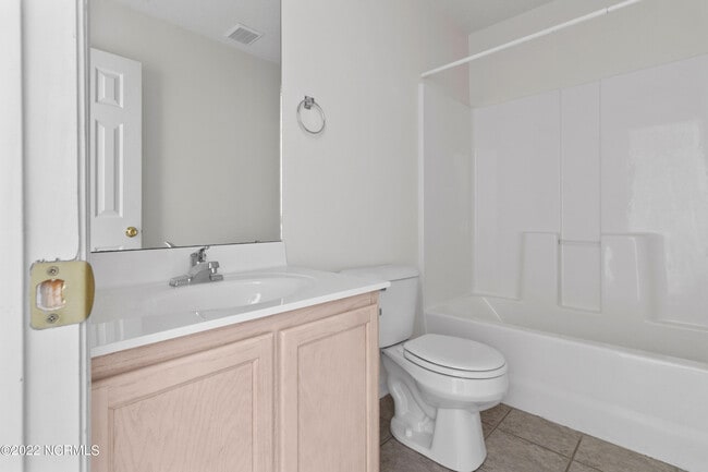 Building Photo - 609 Timberlake Trail