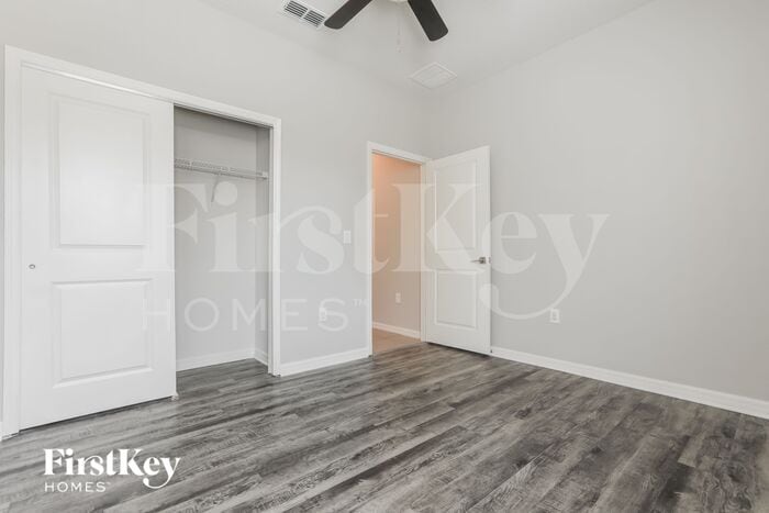 Building Photo - 2153 Littlefield Ln