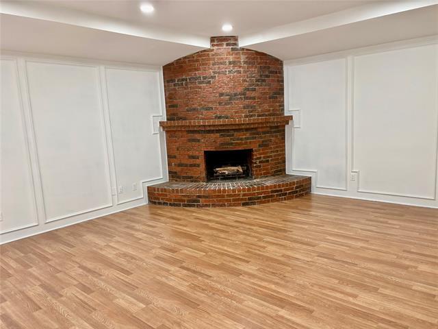 Building Photo - 3900 San Mateo Dr