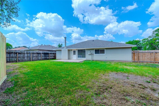 Building Photo - 2714 Flintrock Cir