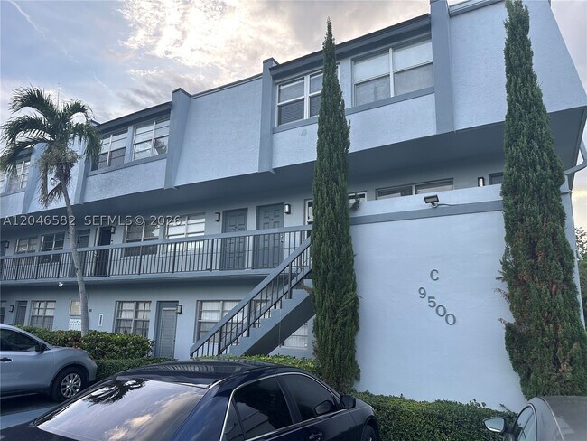 Building Photo - 9500 SW 3rd St