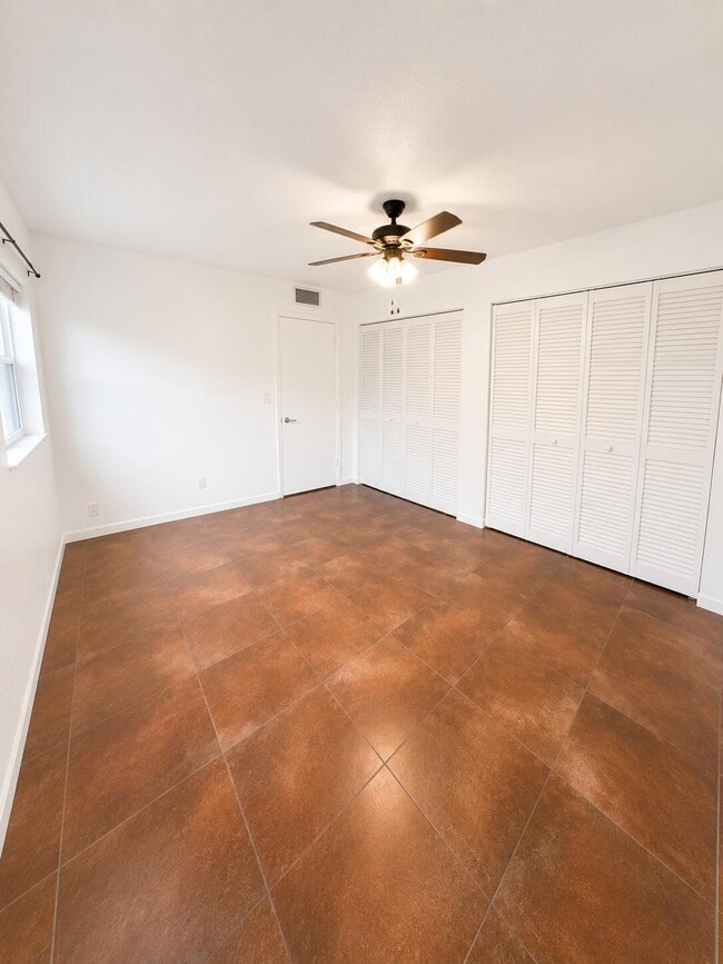 Building Photo - 4147 NW 90th Ave