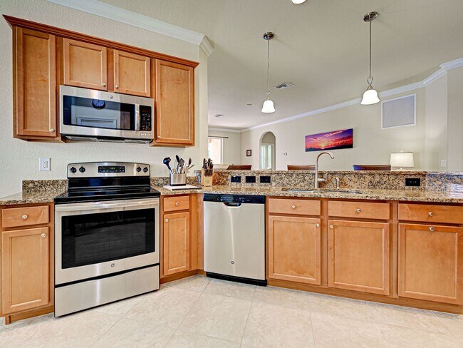 Building Photo - Stoneybrook at Venice; 4bd/2ba home