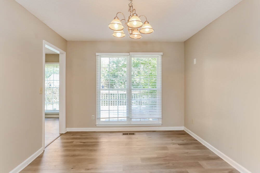 Building Photo - 5039 Mickleton Way