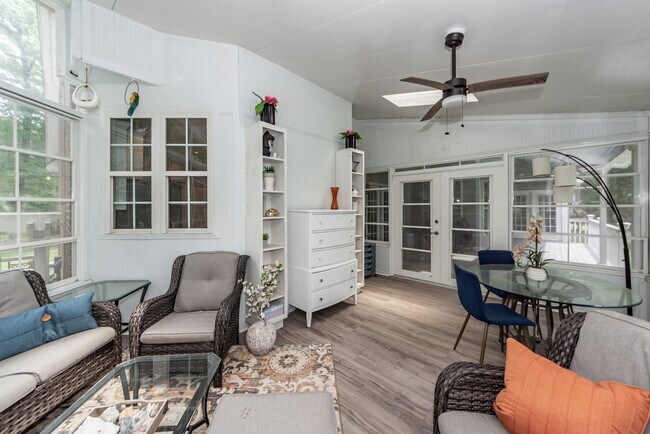 Building Photo - 2105 Williams Veneer Ct