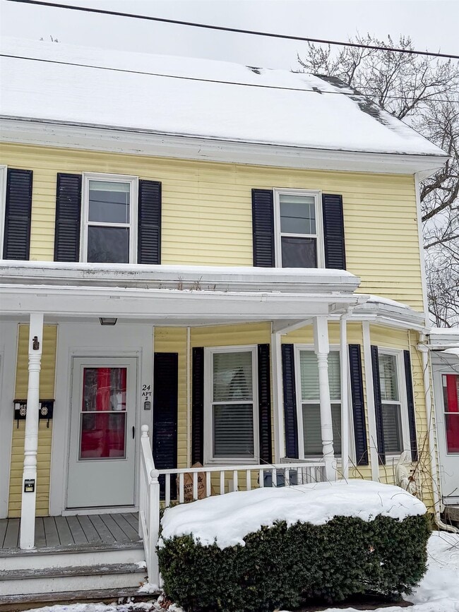 Building Photo - 24 Hill St