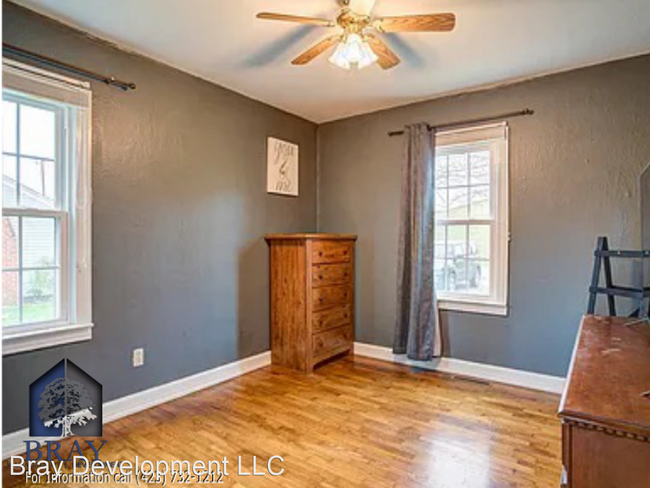 Building Photo - 3 br, 1 bath House - 123 Cooks Valley  Rd.