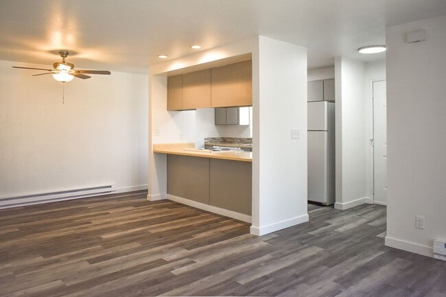 Interior Photo - Ferns Apartments