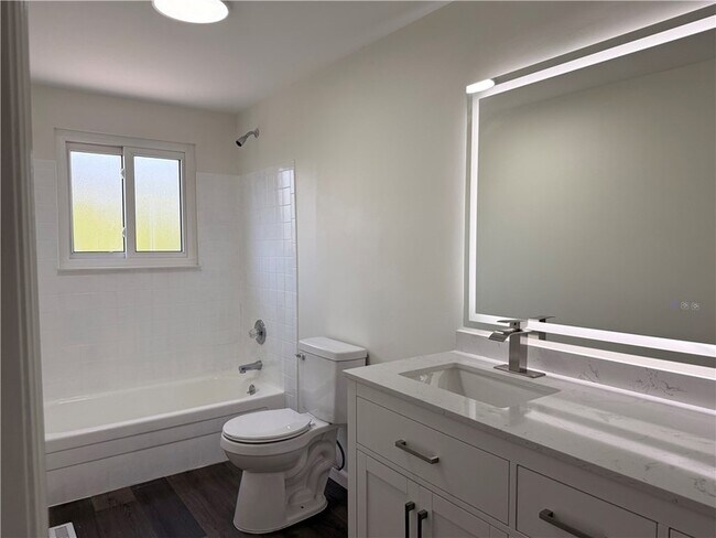 Building Photo - 6221 Longford Rd