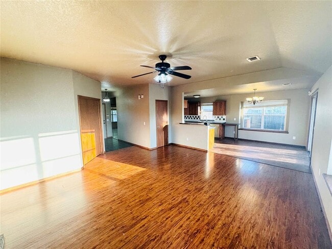 Building Photo - 209 Bradgate Dr