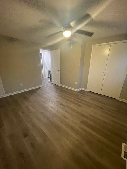 Bedroom #2 - 1900 Dutch Village Dr