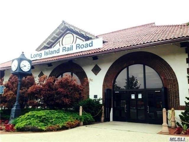 Building Photo - 259 Lincoln Blvd