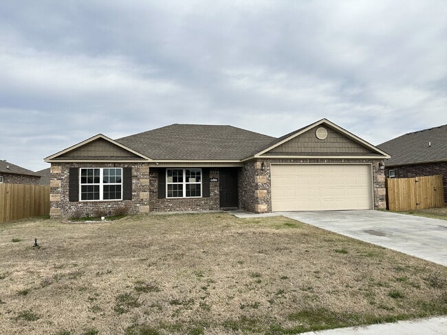 Building Photo - 6801 SW Pilgrim Rd