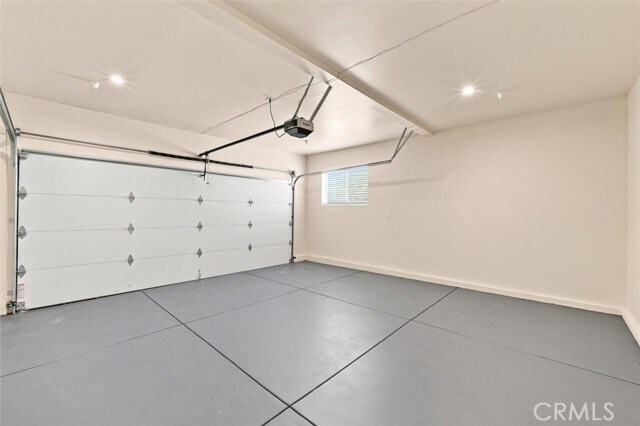 Building Photo - 24224 Ocean Ave