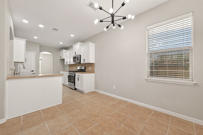 Building Photo - 14722 Palladio Dr