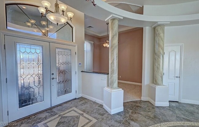 Building Photo - 3580 Prairie Ave