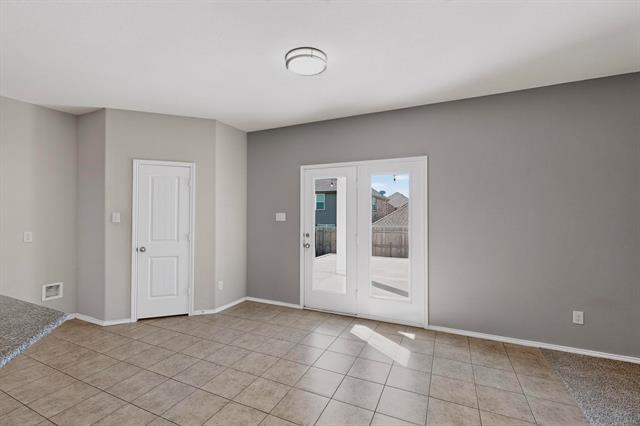 Building Photo - 2224 Loreto Dr