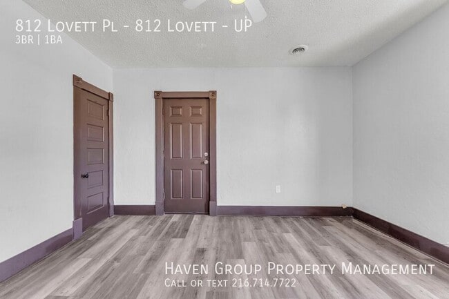 Building Photo - 812 Lovett Pl