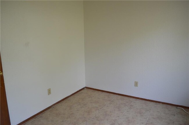 Building Photo - 11613 James Watt Dr