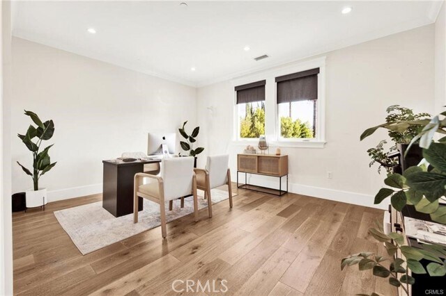 Building Photo - 12439 Kling St