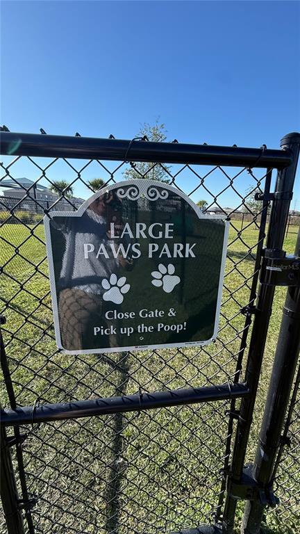 Building Photo - 3340 Pine Lily Ave