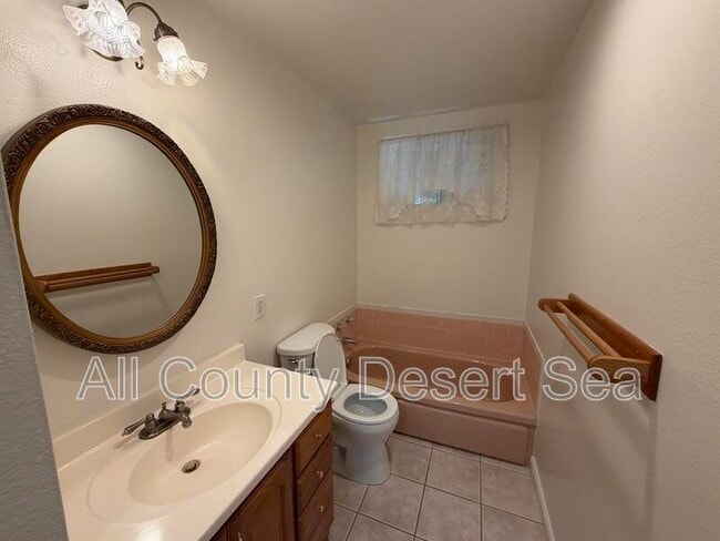 Building Photo - 10250 Masterson Rd