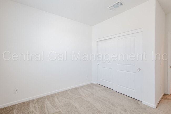 Building Photo - 15810 Cole Brk Ct