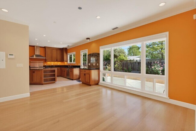 Building Photo - 18270 Baylor Ave