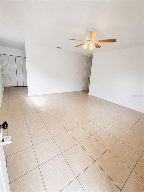 Building Photo - 1632 NE 71st Pl