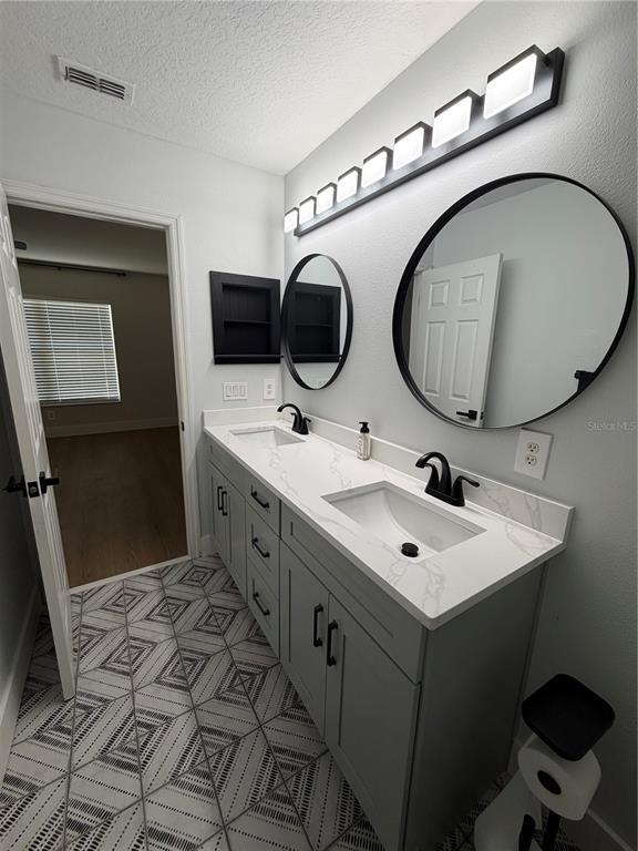 Building Photo - 3763 Collingwood Ln