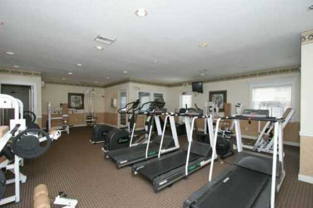 Building Photo - Spacious 4/2 condo in Bella Terra communit...