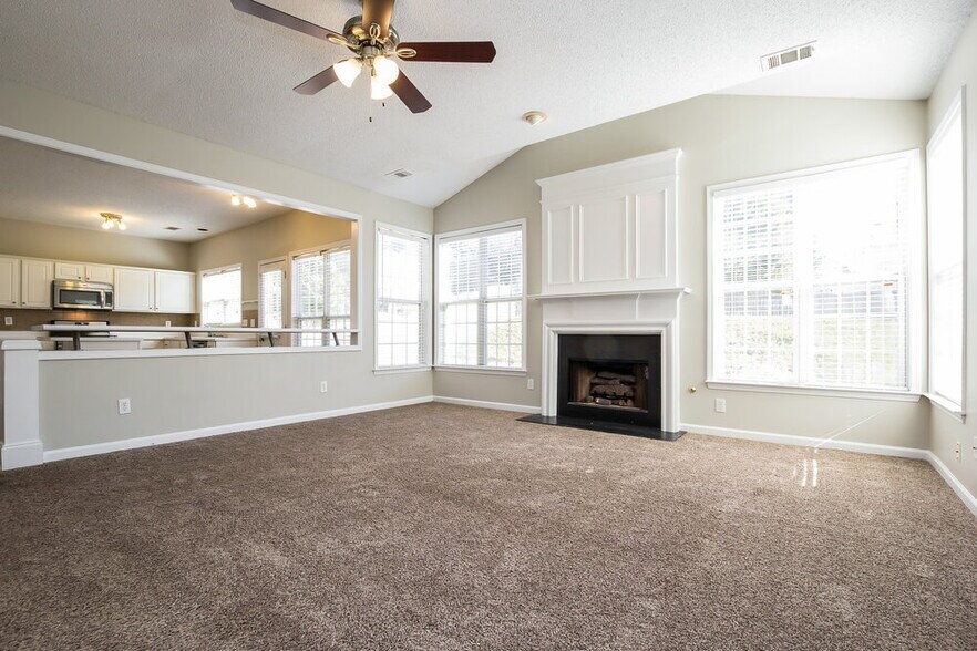Building Photo - 3038 Donamire Ct NW