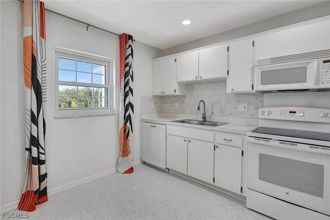 Building Photo - 6731 Panther Ln