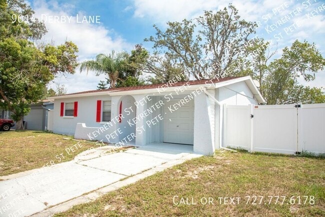 Building Photo - 2BR/1BA Pet Friendly Home in Port Richey