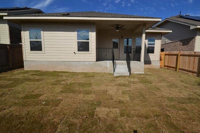 Building Photo - 13903 Madrigal Ln