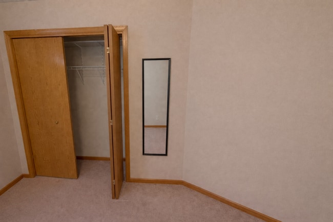 Building Photo - Kestral Boulevard