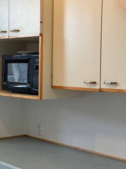 Building Photo - 821 Harrison St