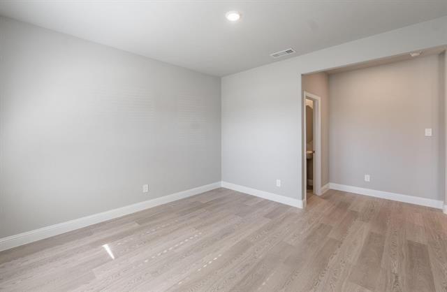 Building Photo - 909 Elijah Ln