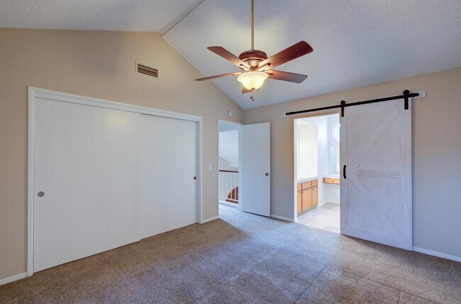 Building Photo - 5455 N Marty Ave