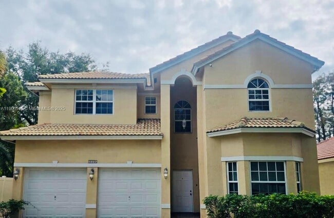 Primary Photo - 2136 NW 4th St