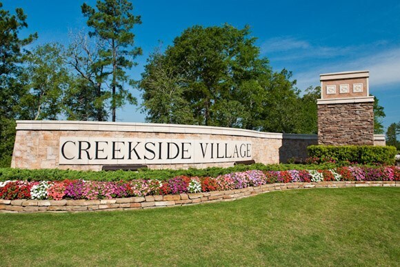 Building Photo - 29031 Village Creek Loop