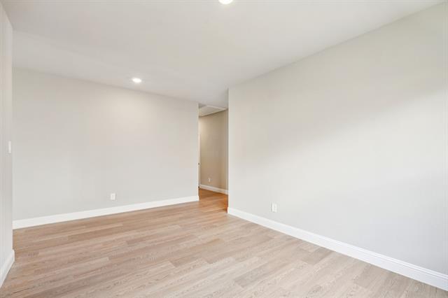 Building Photo - 2212 Dunbar Dr