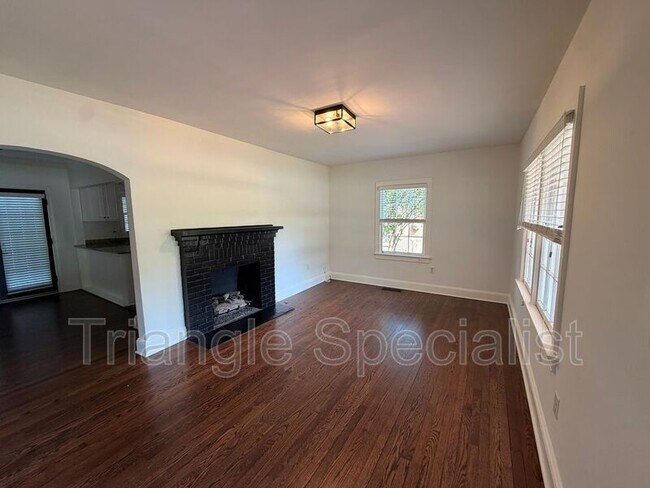 Building Photo - 601 Dixie Trail
